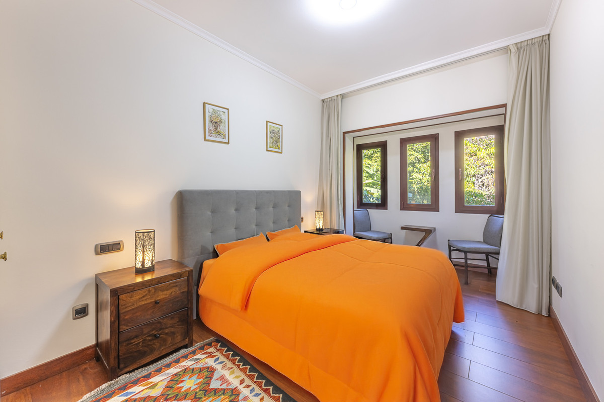 Huis te koop in The Golden Mile | 4 slaapkamers H5264062