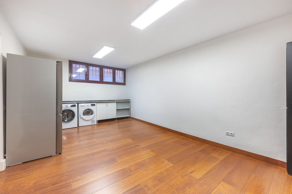 Huis te koop in The Golden Mile | 4 slaapkamers H5264062