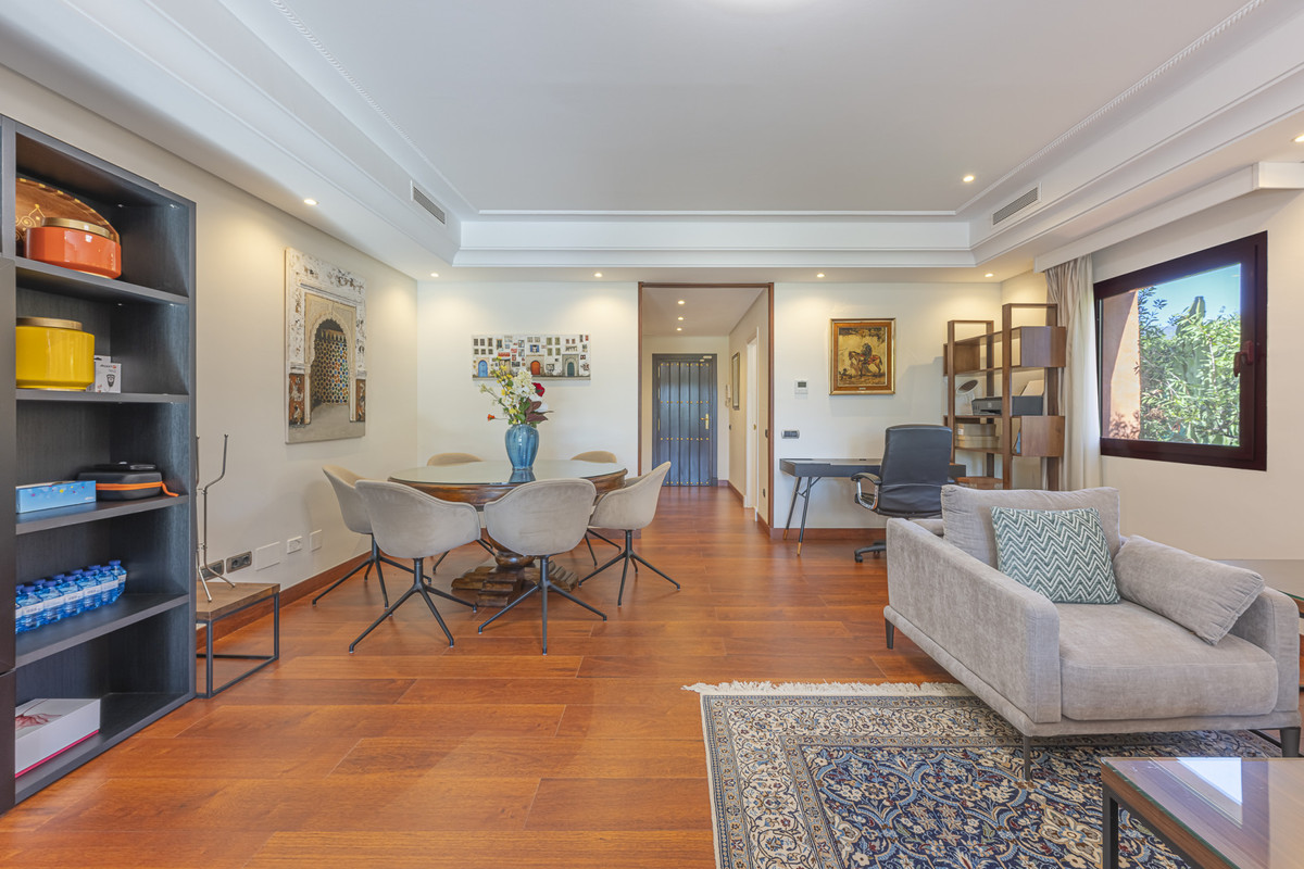 Huis te koop in The Golden Mile | 4 slaapkamers H5264062