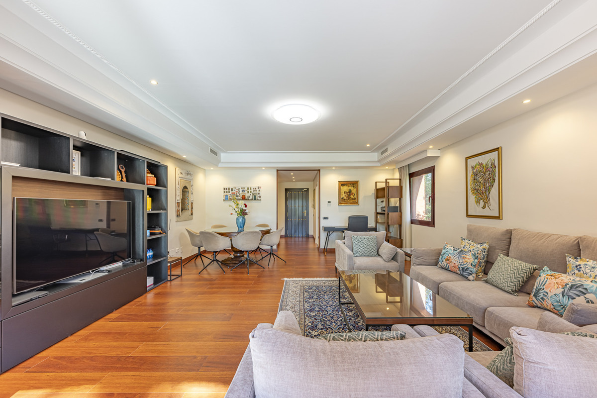 Huis te koop in The Golden Mile | 4 slaapkamers H5264062