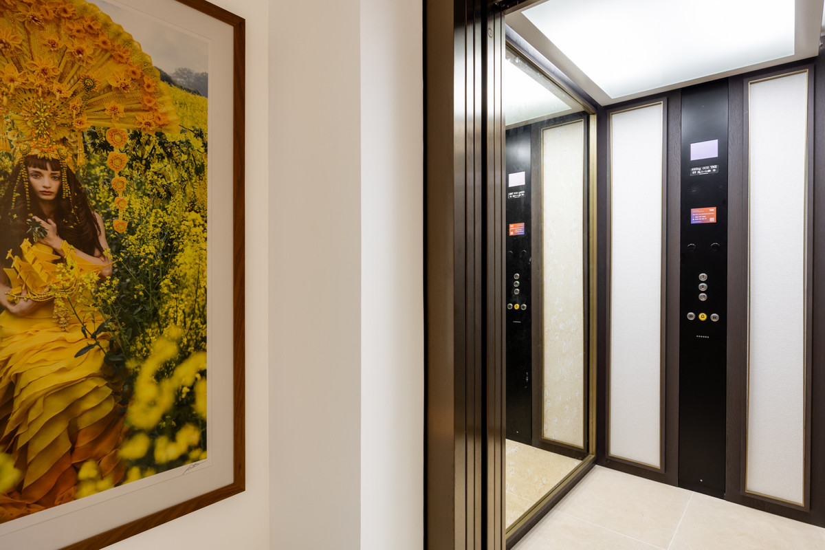 Huis te koop in The Golden Mile | 6 slaapkamers H5265109