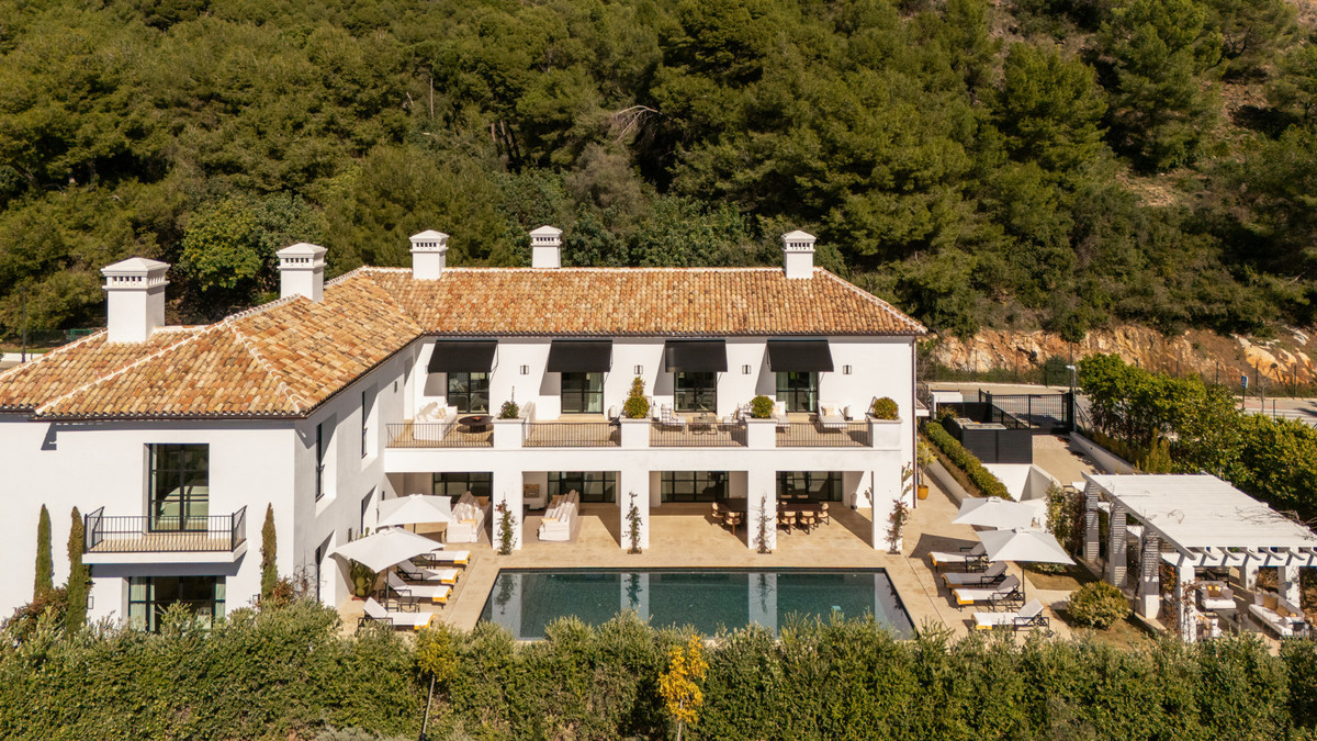 Huis te koop in The Golden Mile | 6 slaapkamers H5265109