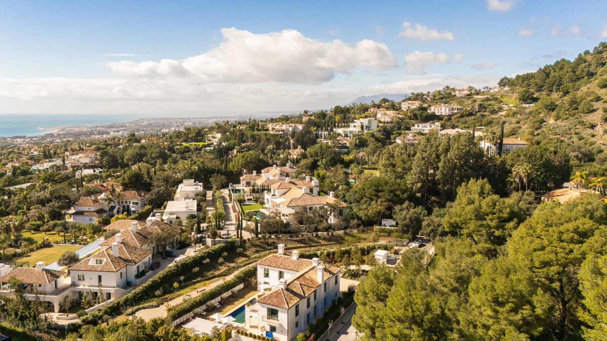 Huis te koop in The Golden Mile | 6 slaapkamers H5265109