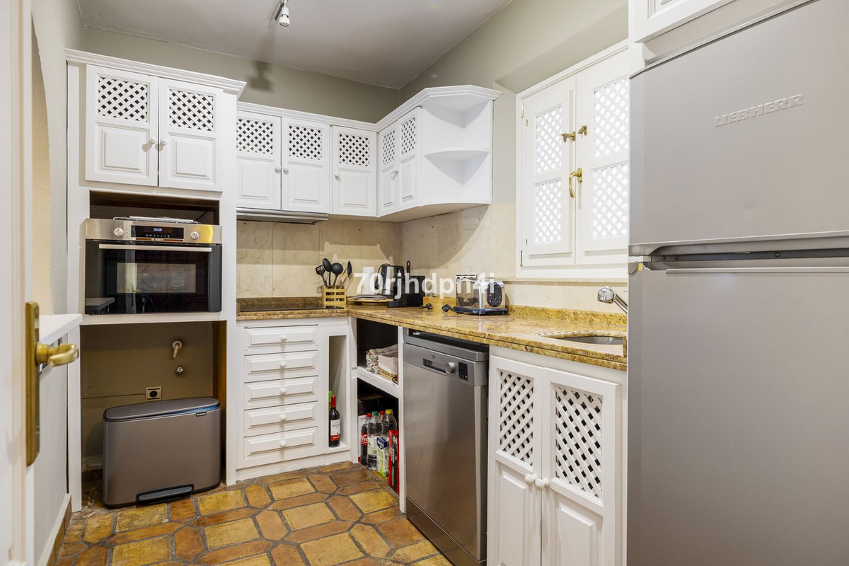 Appartement te koop in The Golden Mile | 2 slaapkamers H5272030