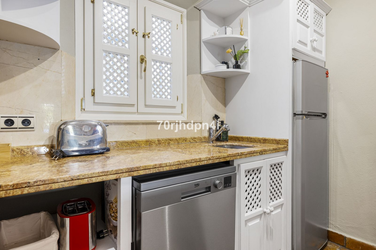 Appartement te koop in The Golden Mile | 2 slaapkamers H5272030