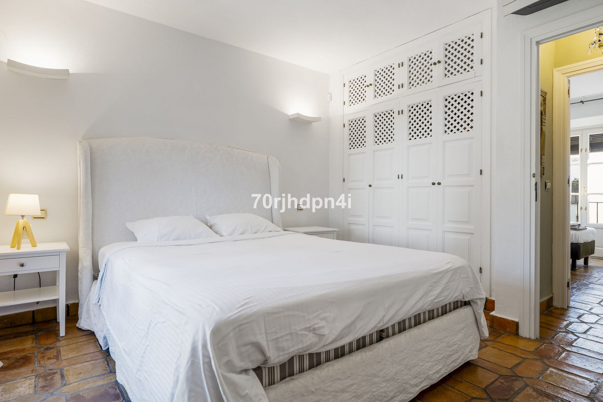 Appartement te koop in The Golden Mile | 2 slaapkamers H5272030