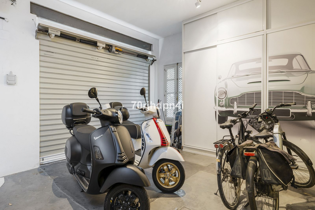 Appartement te koop in The Golden Mile | 2 slaapkamers H5272030