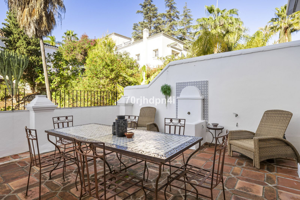 Appartement te koop in The Golden Mile | 2 slaapkamers H5272030