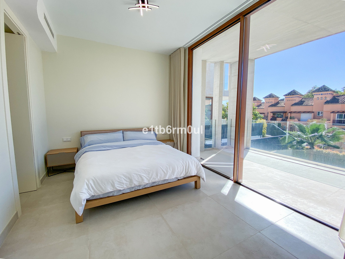 Huis te koop in The Golden Mile | 3 slaapkamers H5306212