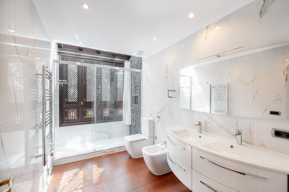 Huis te koop in The Golden Mile | 4 slaapkamers H5307085