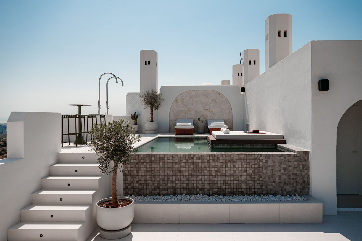 Appartement te koop in The Golden Mile | 3 slaapkamers H5325265