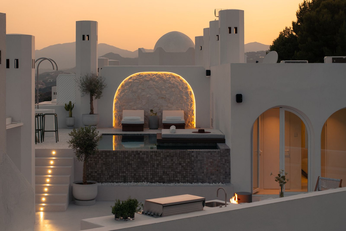 Appartement te koop in The Golden Mile | 3 slaapkamers H5325265