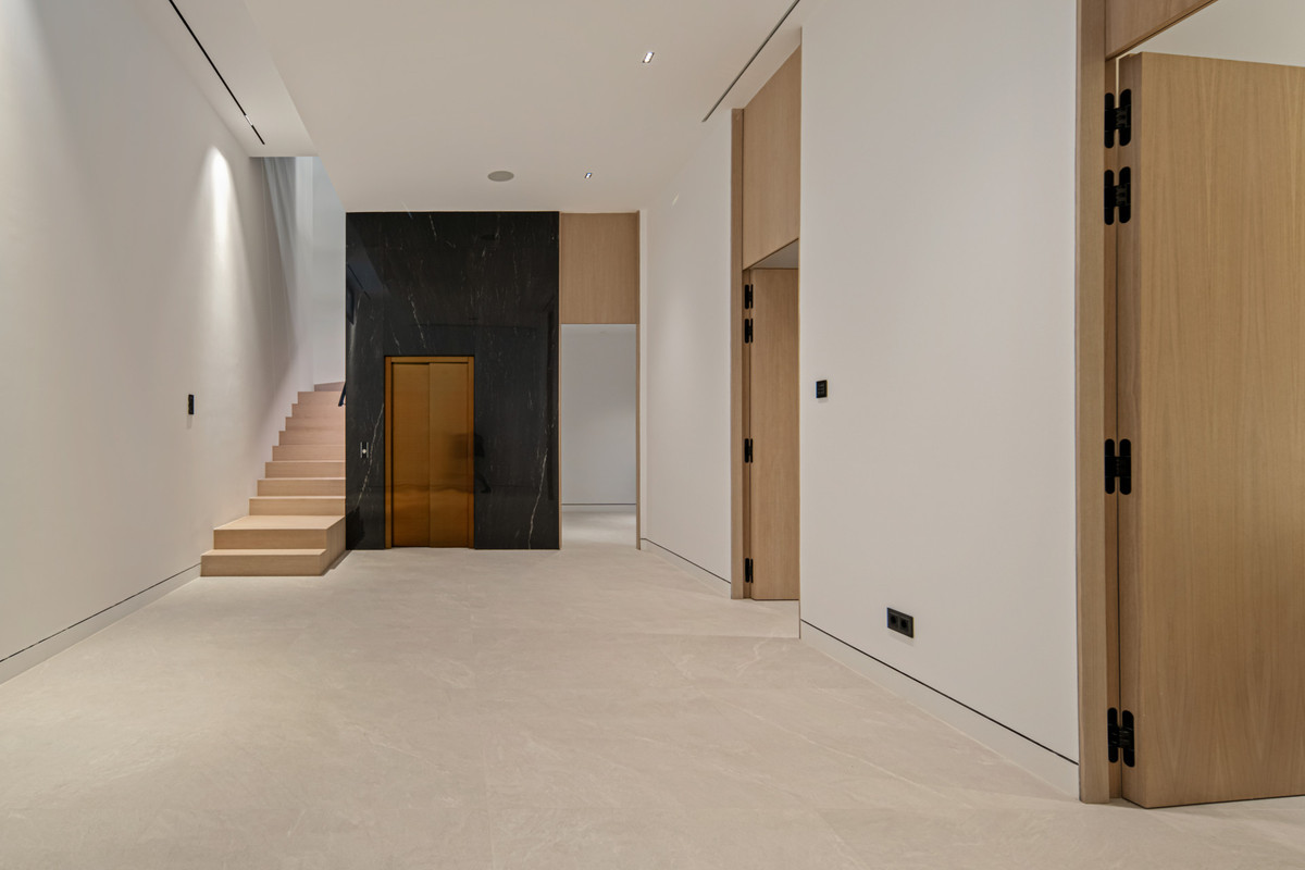 Huis te koop in The Golden Mile | 3 slaapkamers H5330080