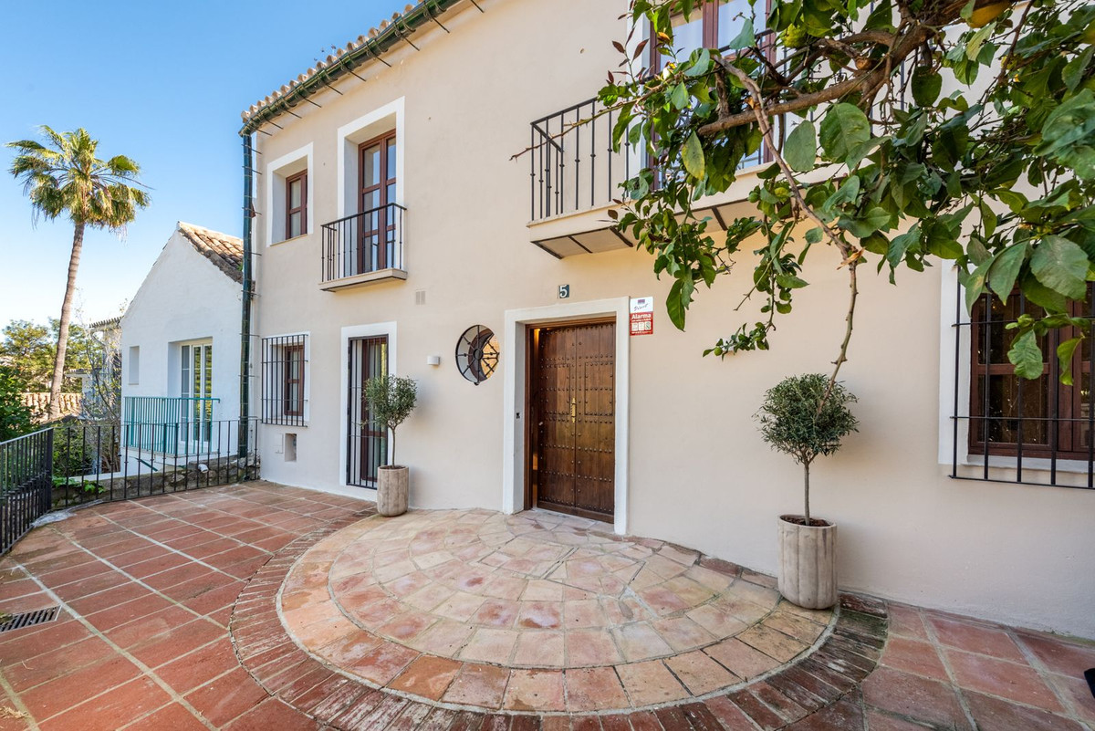 Property main view 40