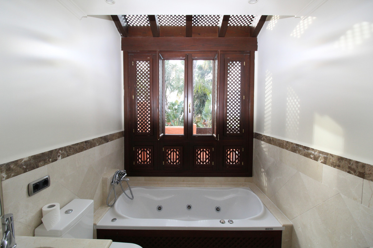 Huis te koop in The Golden Mile | 3 slaapkamers H5346640