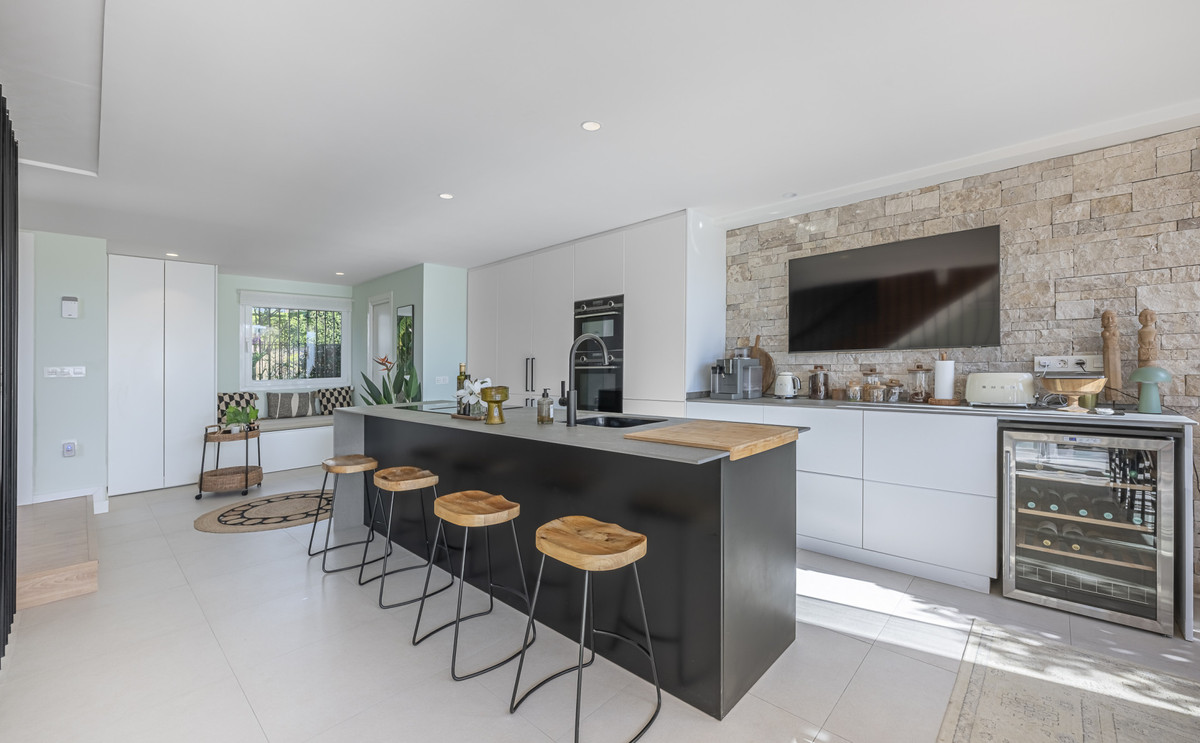 Huis te koop in The Golden Mile | 4 slaapkamers H5346865