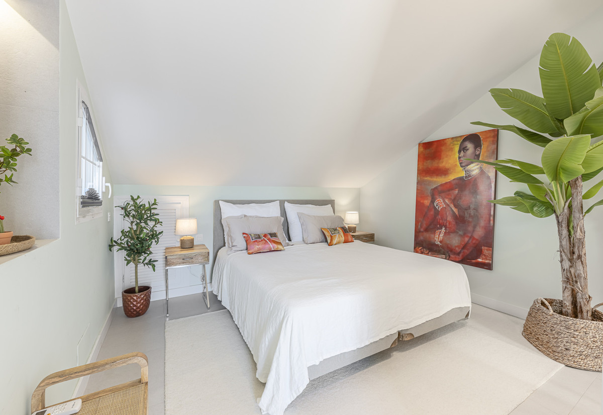 Huis te koop in The Golden Mile | 4 slaapkamers H5346865