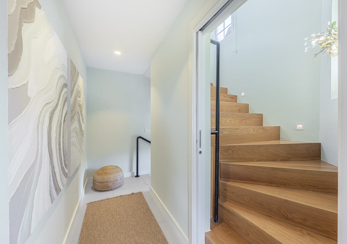 Huis te koop in The Golden Mile | 4 slaapkamers H5347720