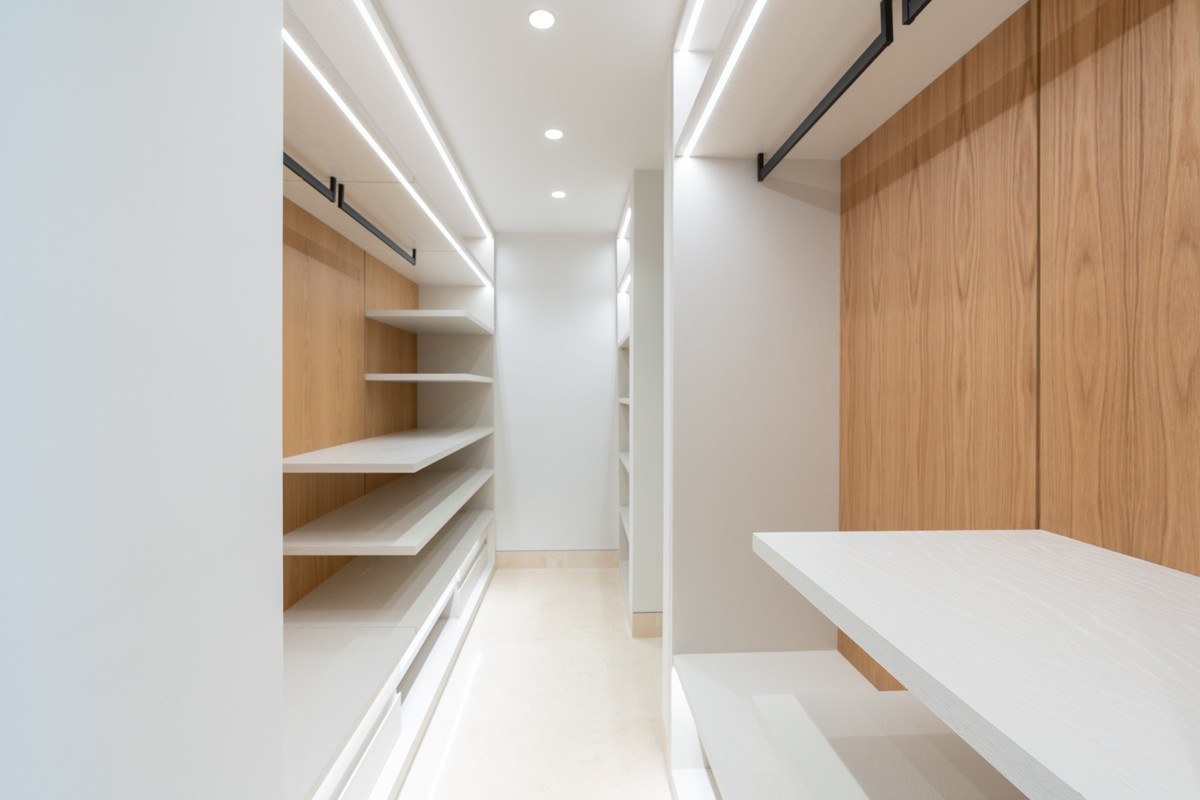 Huis te koop in The Golden Mile | 5 slaapkamers H5354806