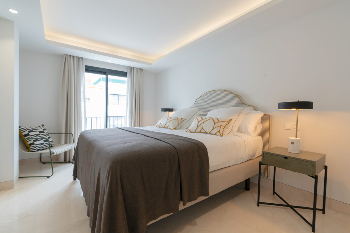 Huis te koop in The Golden Mile | 5 slaapkamers H5354806