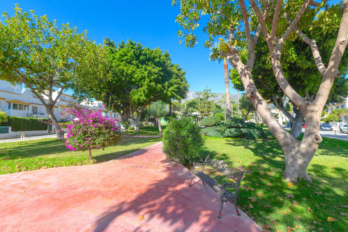 Huis te koop in The Golden Mile | 5 slaapkamers H5354806