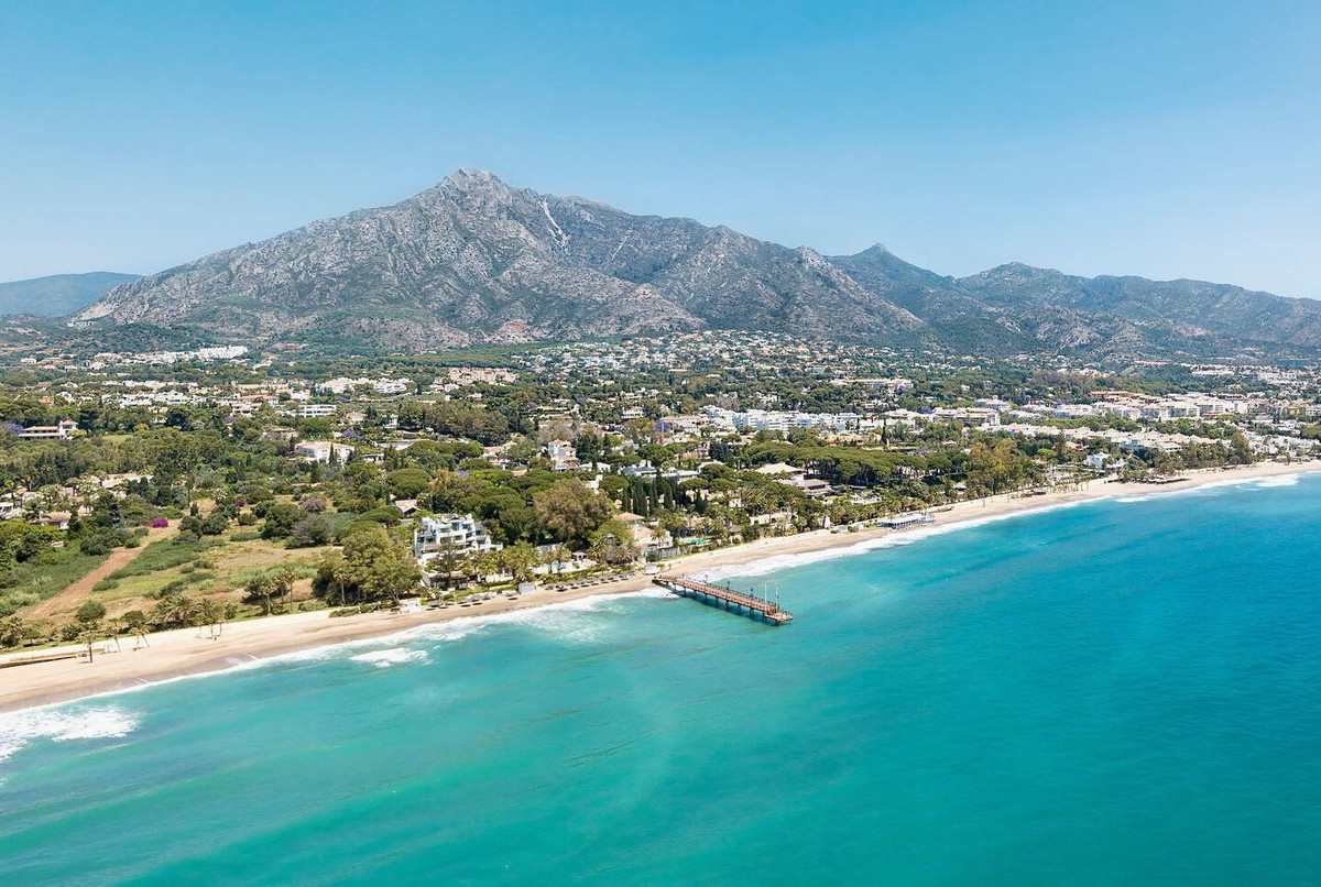 Huis te koop in The Golden Mile | 5 slaapkamers H5354806