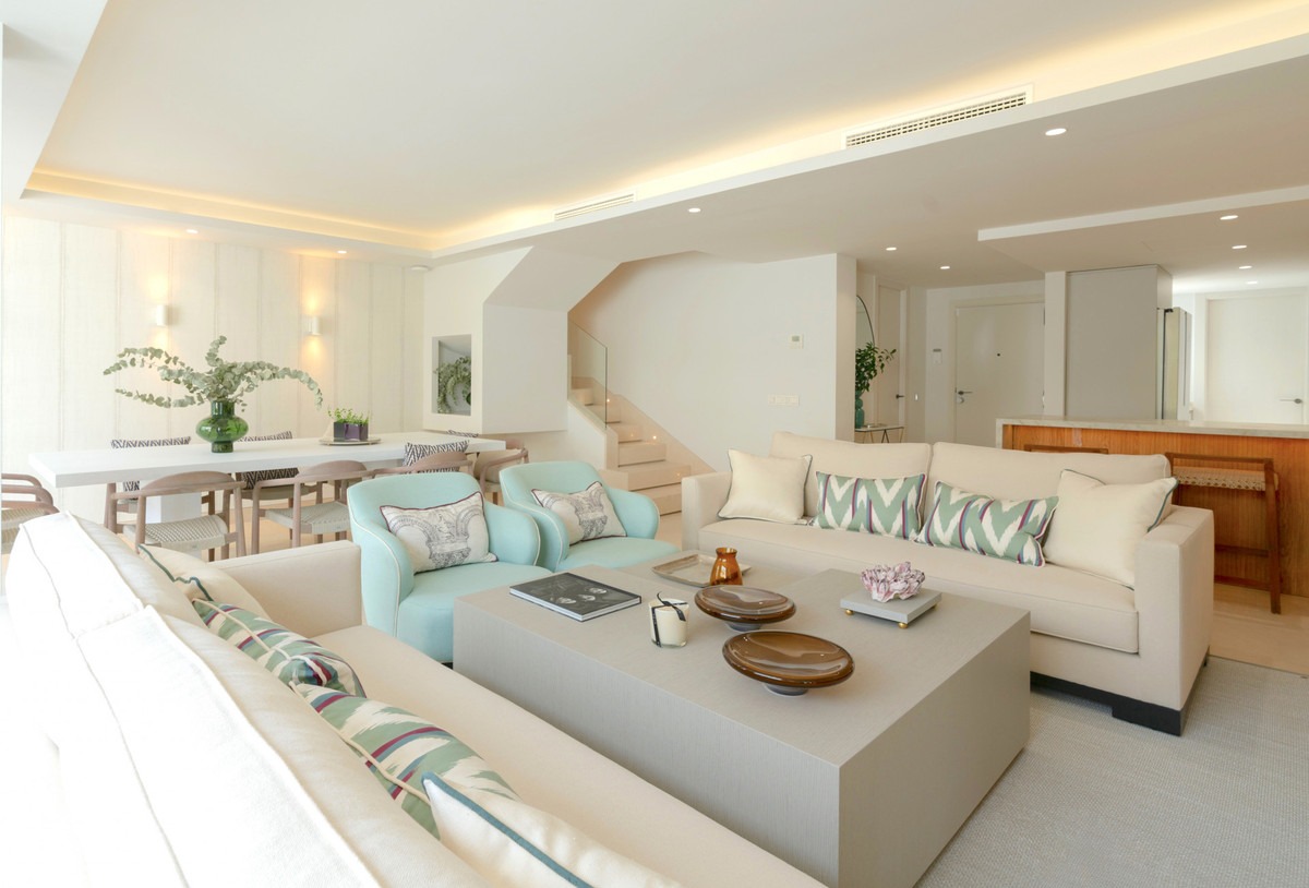 Huis te koop in The Golden Mile | 5 slaapkamers H5354806