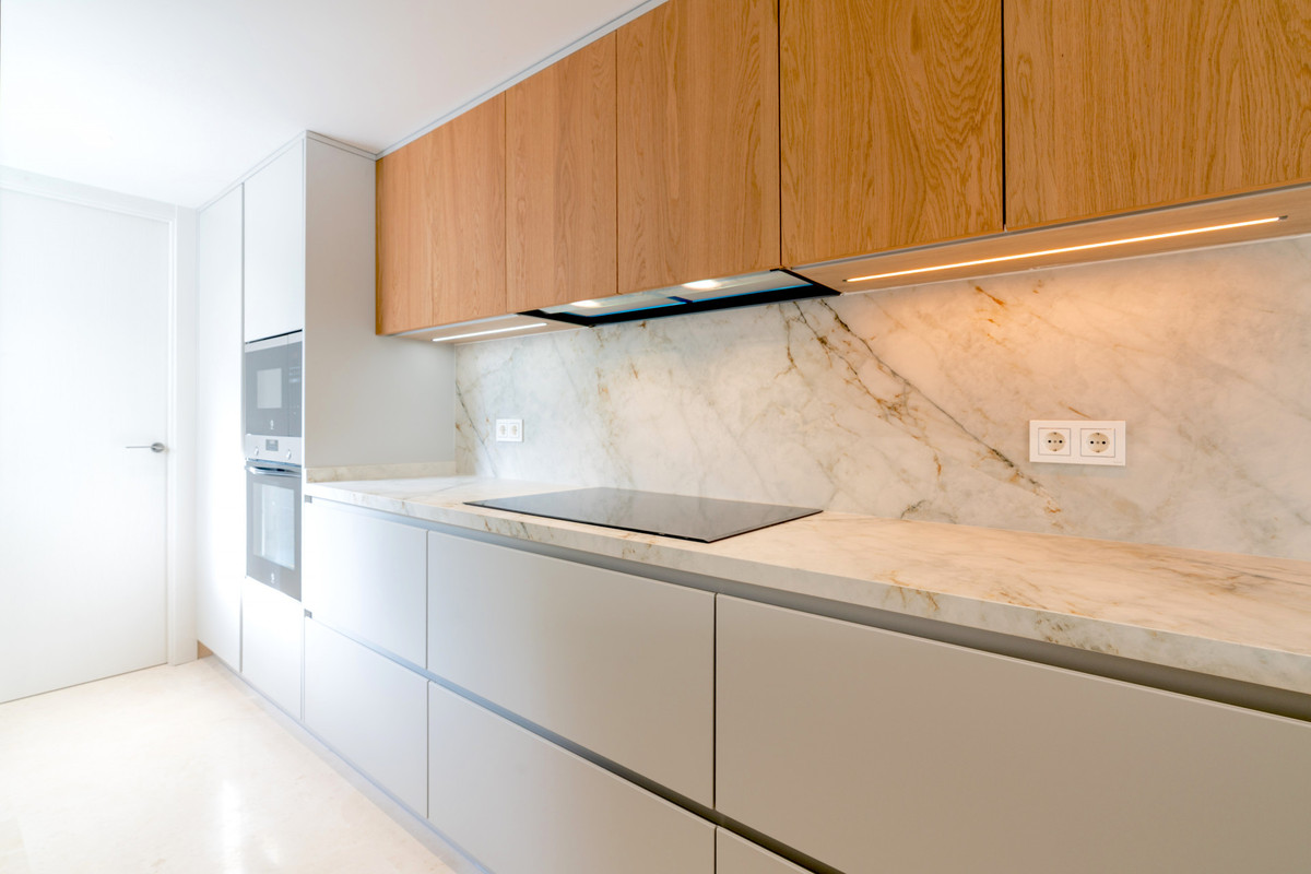 Huis te koop in The Golden Mile | 5 slaapkamers H5354806