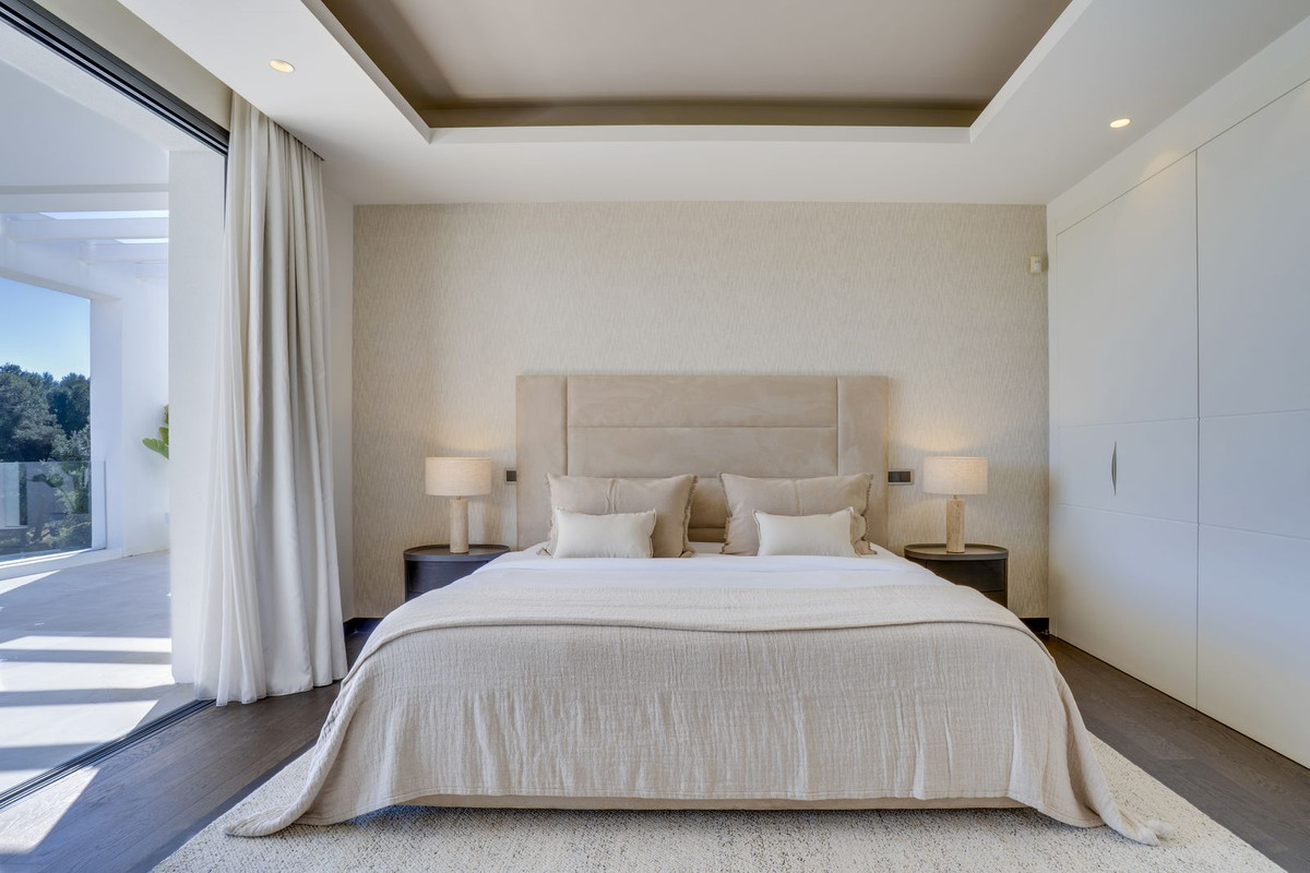 Huis te koop in The Golden Mile | 5 slaapkamers H5355364
