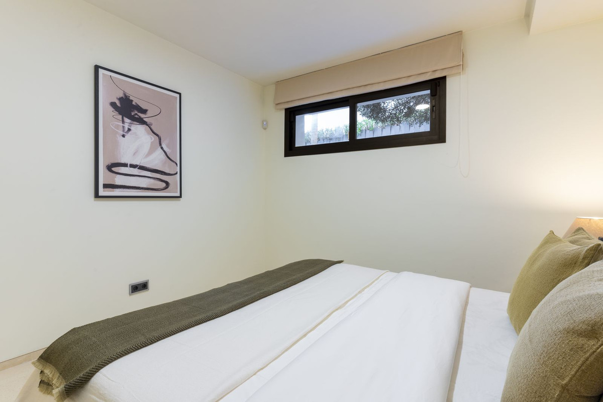 Huis te koop in The Golden Mile | 5 slaapkamers H5355364
