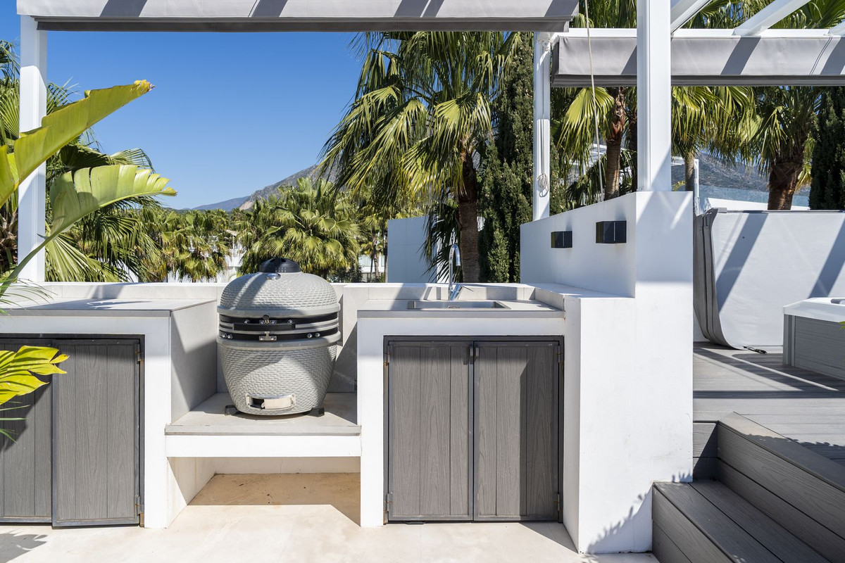 Huis te koop in The Golden Mile | 5 slaapkamers H5355364