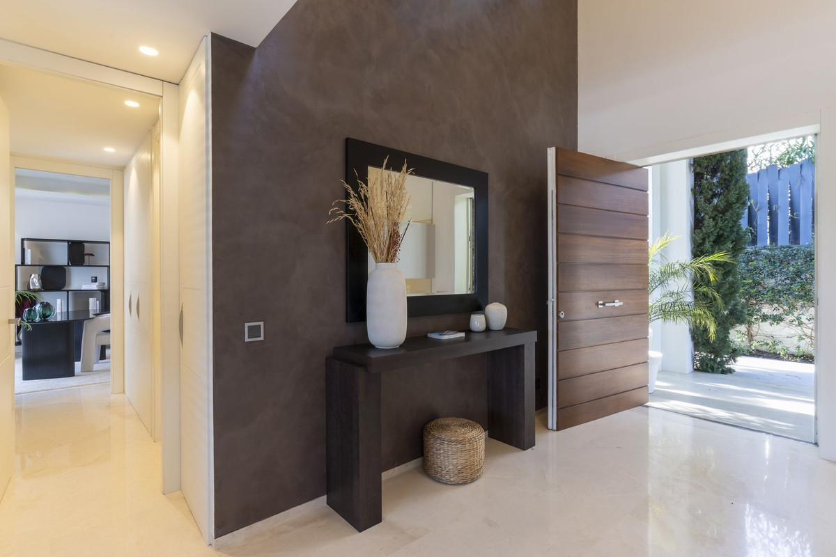 Huis te koop in The Golden Mile | 5 slaapkamers H5355364