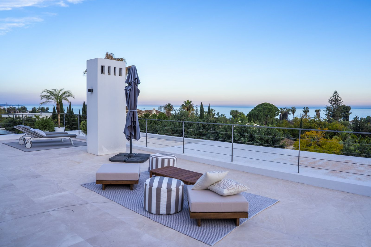 Huis te koop in The Golden Mile | 5 slaapkamers H5355364