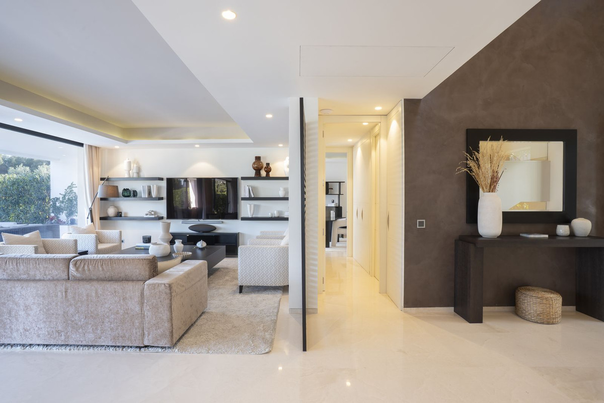 Huis te koop in The Golden Mile | 5 slaapkamers H5355364