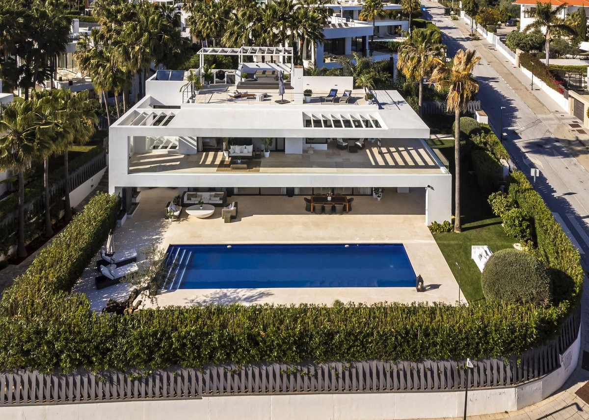 Huis te koop in The Golden Mile | 5 slaapkamers H5355364