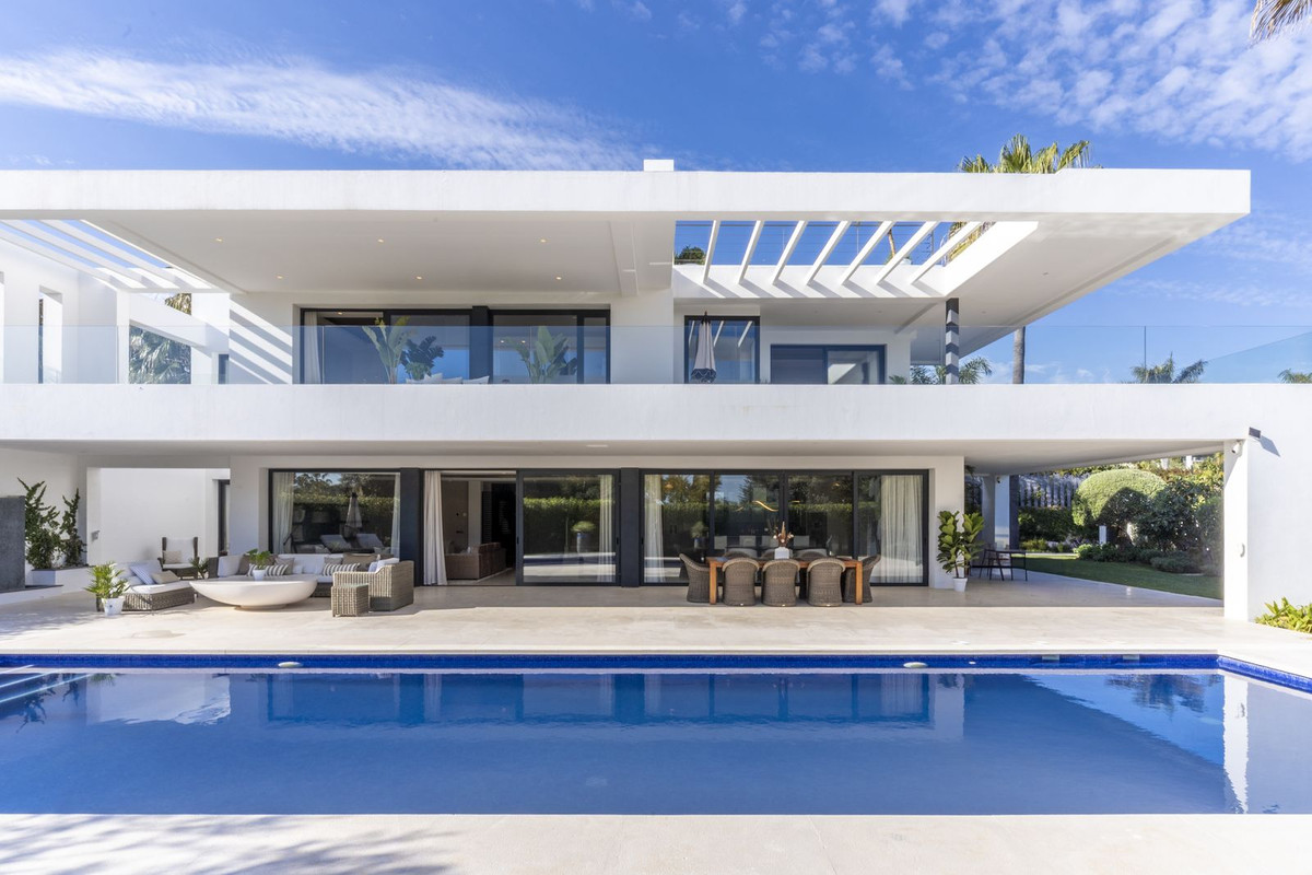 Huis te koop in The Golden Mile | 5 slaapkamers H5355364