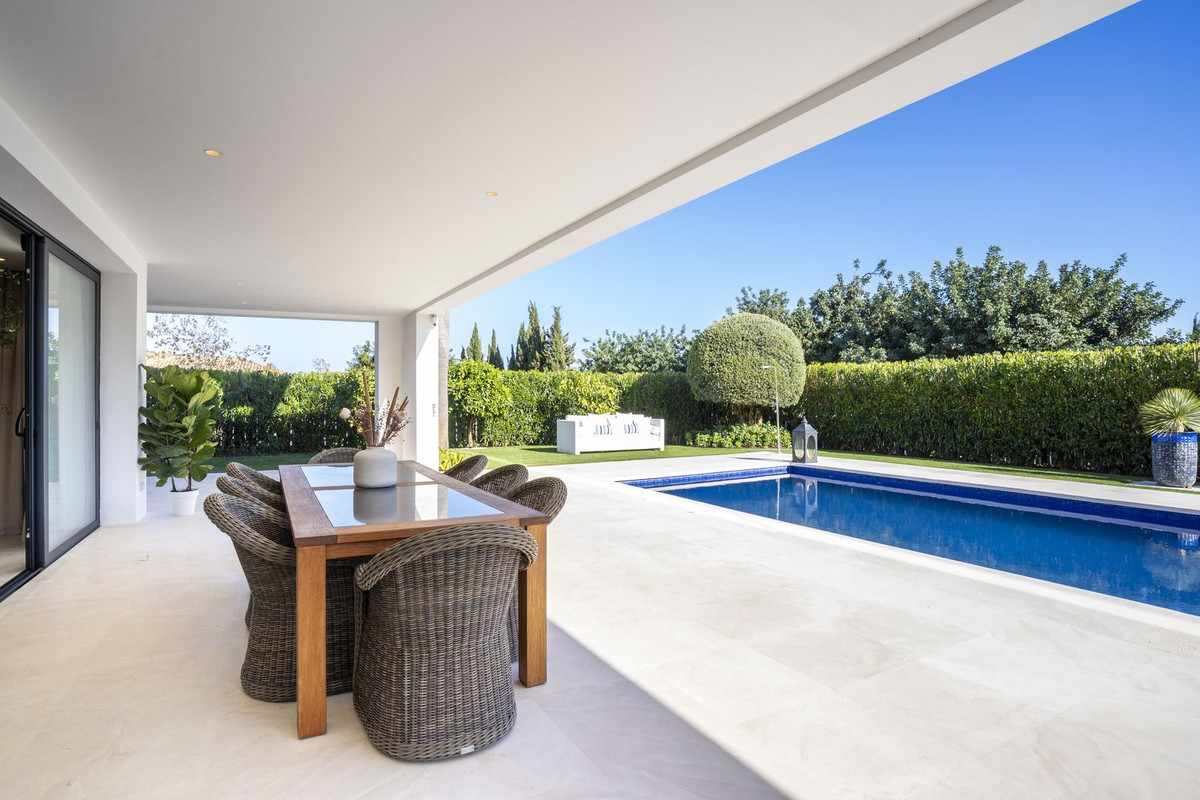 Huis te koop in The Golden Mile | 5 slaapkamers H5355364