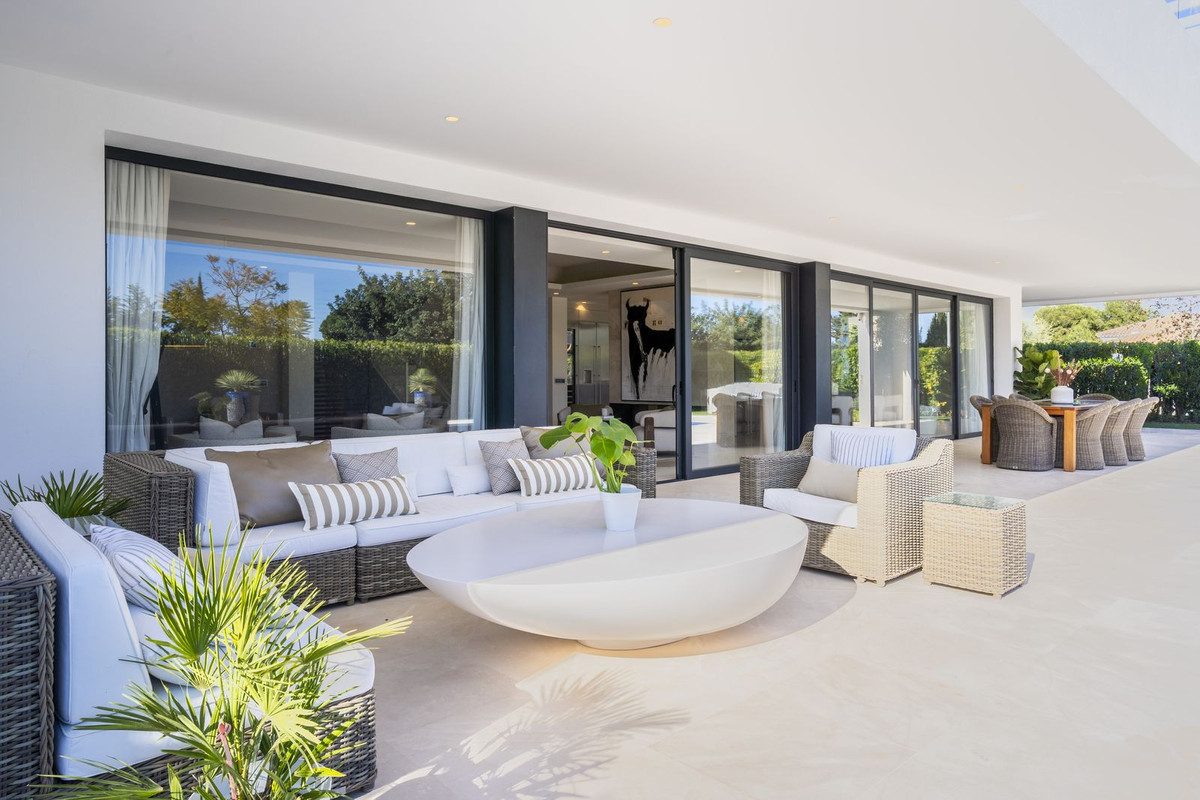 Huis te koop in The Golden Mile | 5 slaapkamers H5355364