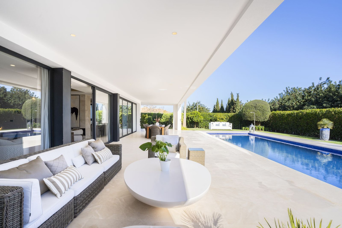 Huis te koop in The Golden Mile | 5 slaapkamers H5355364