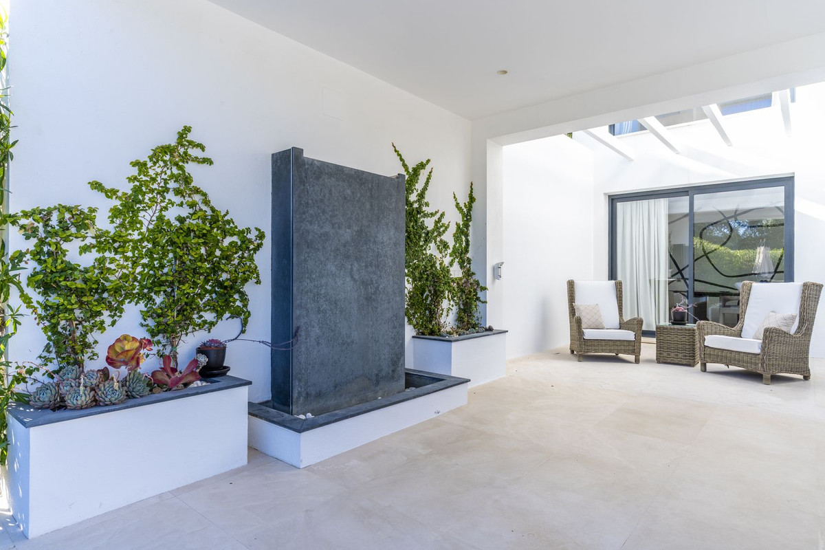 Huis te koop in The Golden Mile | 5 slaapkamers H5355364