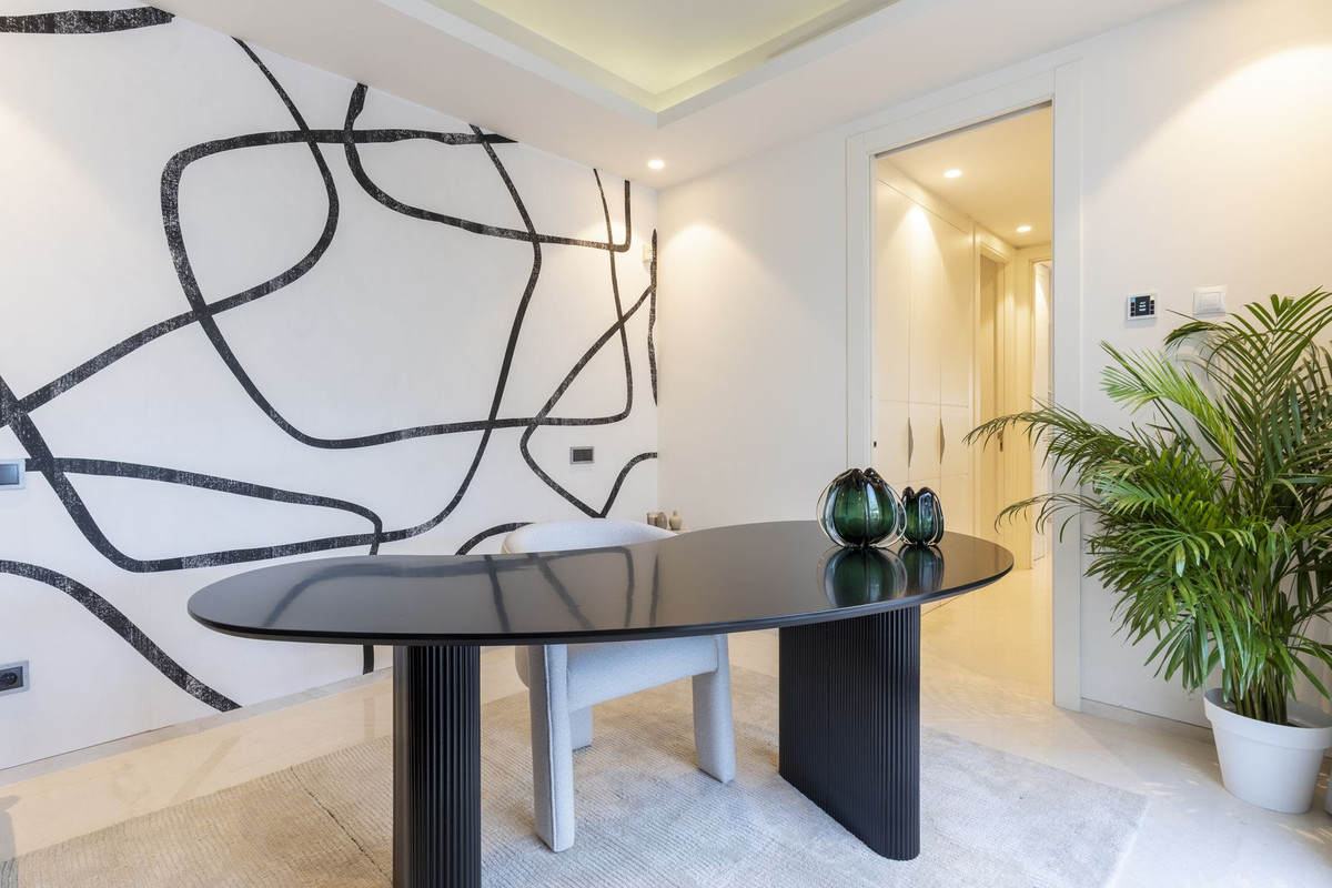 Huis te koop in The Golden Mile | 5 slaapkamers H5355364