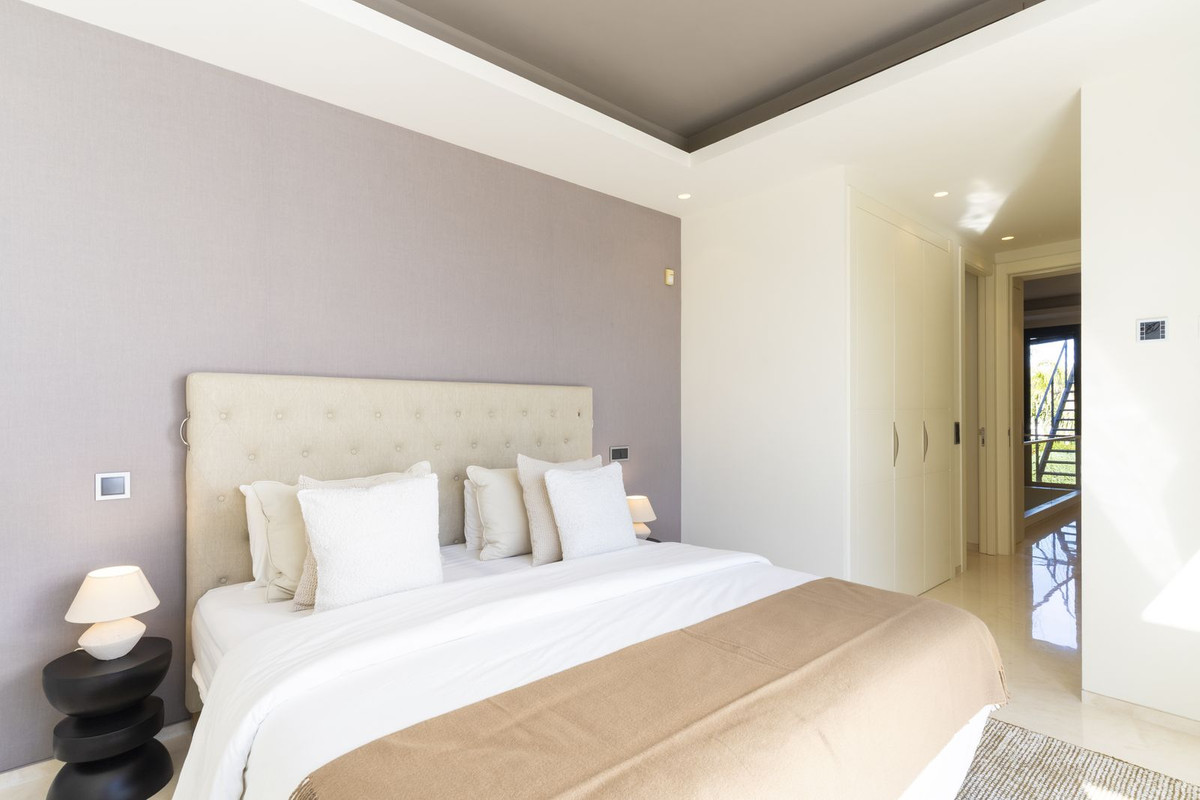 Huis te koop in The Golden Mile | 5 slaapkamers H5355364