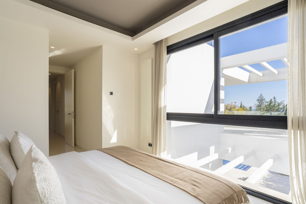 Huis te koop in The Golden Mile | 5 slaapkamers H5355364
