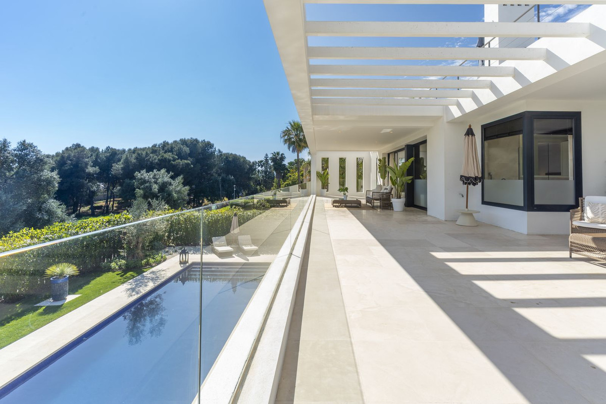 Huis te koop in The Golden Mile | 5 slaapkamers H5355364