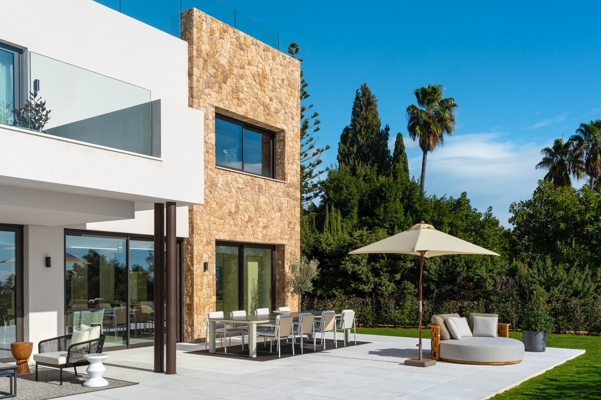 Huis te koop in The Golden Mile | 5 slaapkamers H5360857