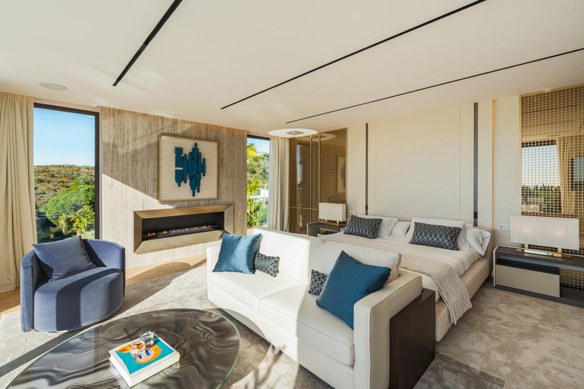 Huis te koop in The Golden Mile | 5 slaapkamers H5360857