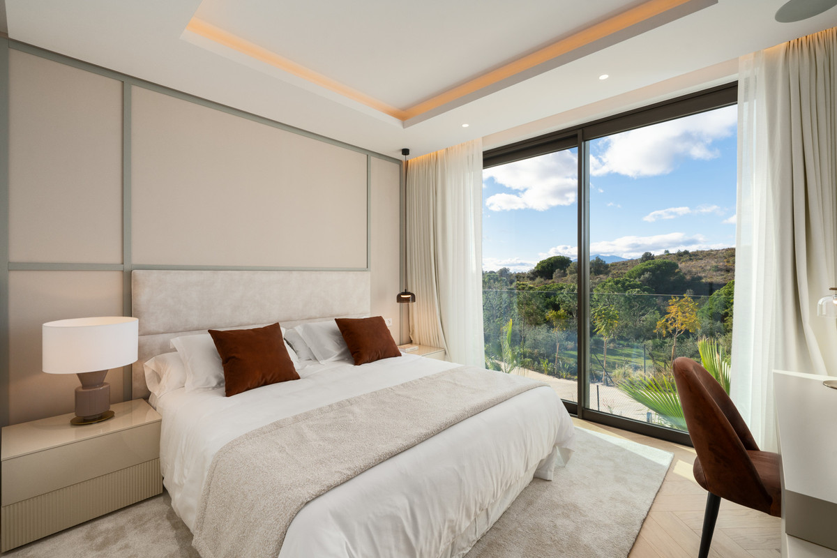 Huis te koop in The Golden Mile | 5 slaapkamers H5360857