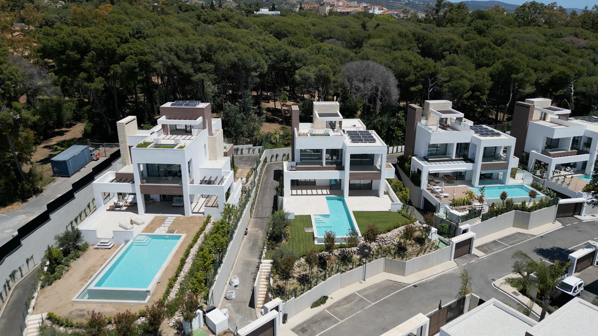 Huis te koop in The Golden Mile | 4 slaapkamers H5366242