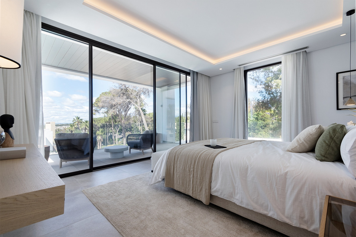 Huis te koop in The Golden Mile | 4 slaapkamers H5366242