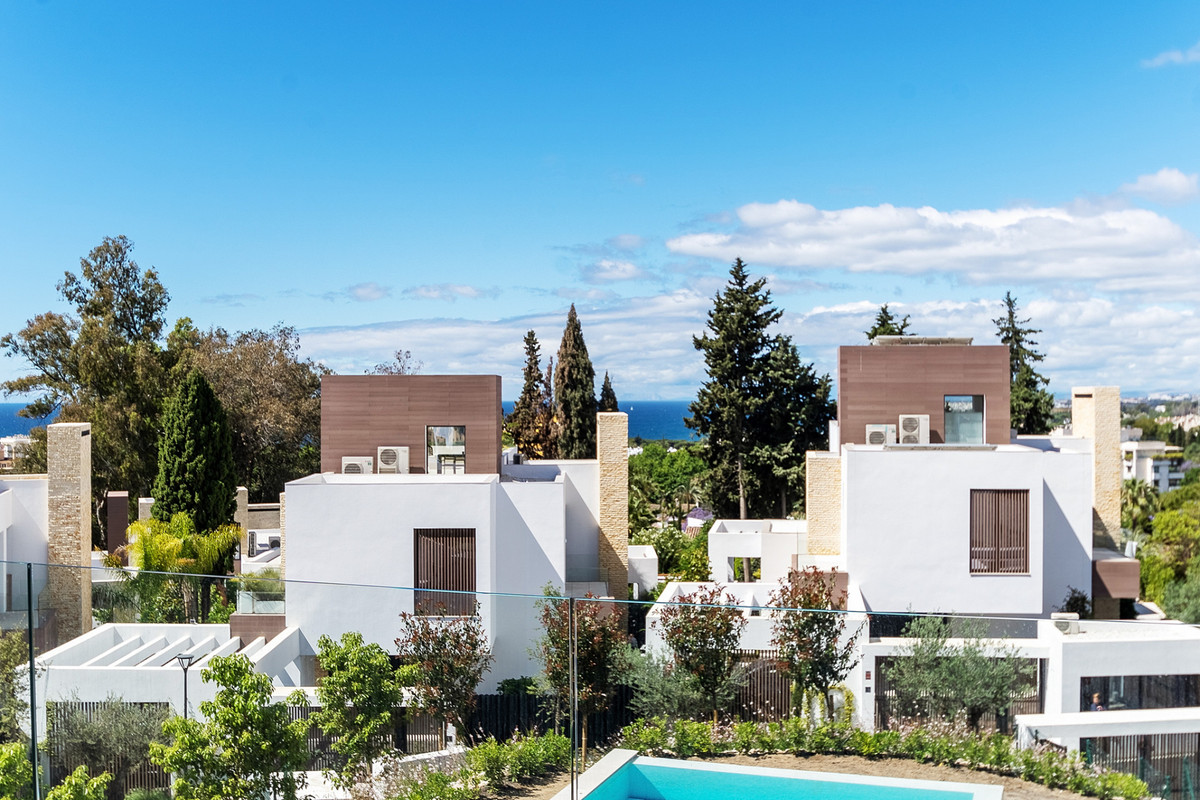 Huis te koop in The Golden Mile | 4 slaapkamers H5366242